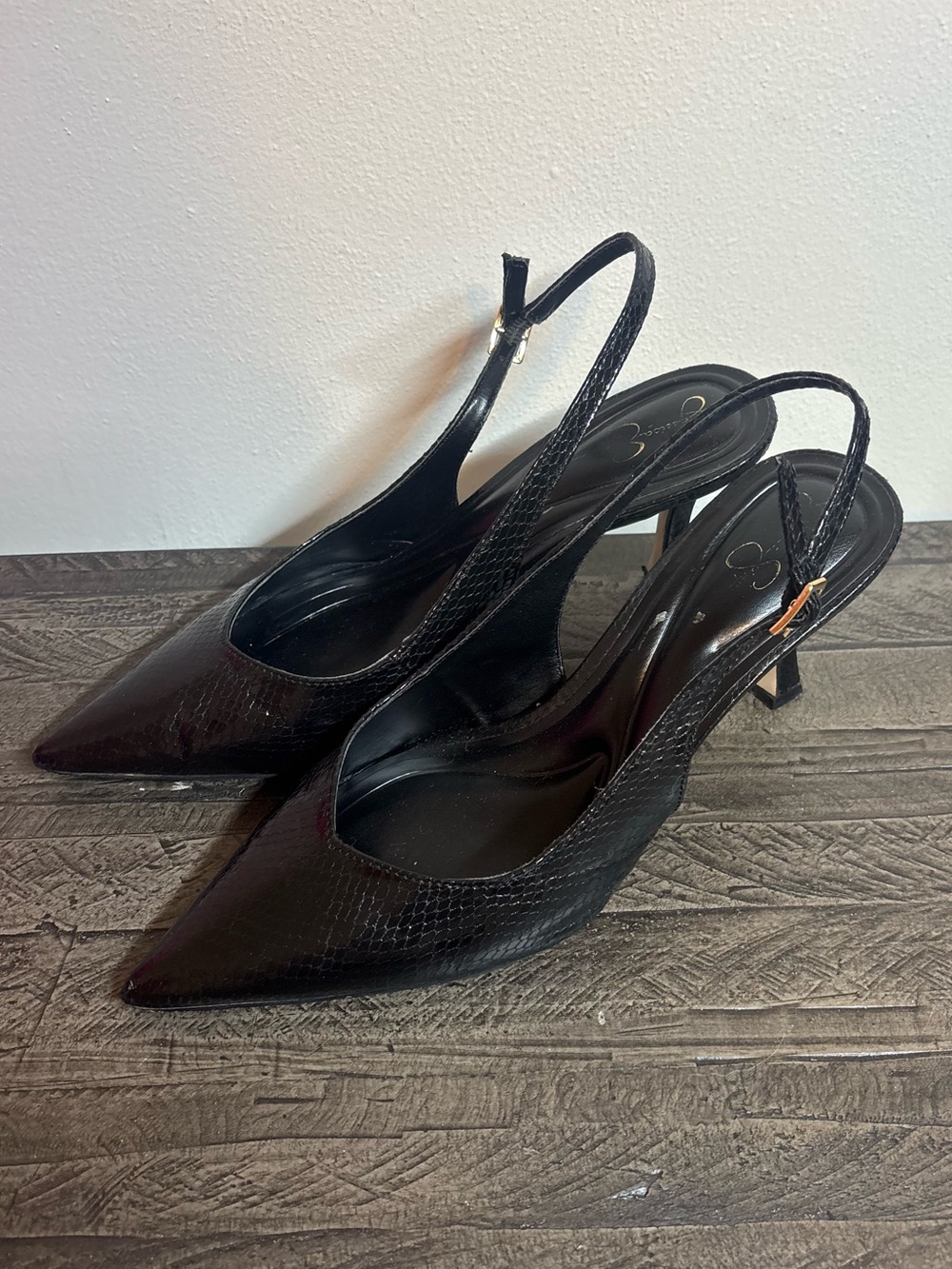 Jessica Simpson Black Pointed Slingback Heels - Picture 2 of 3